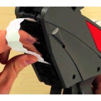 Árazószalag befűzése 